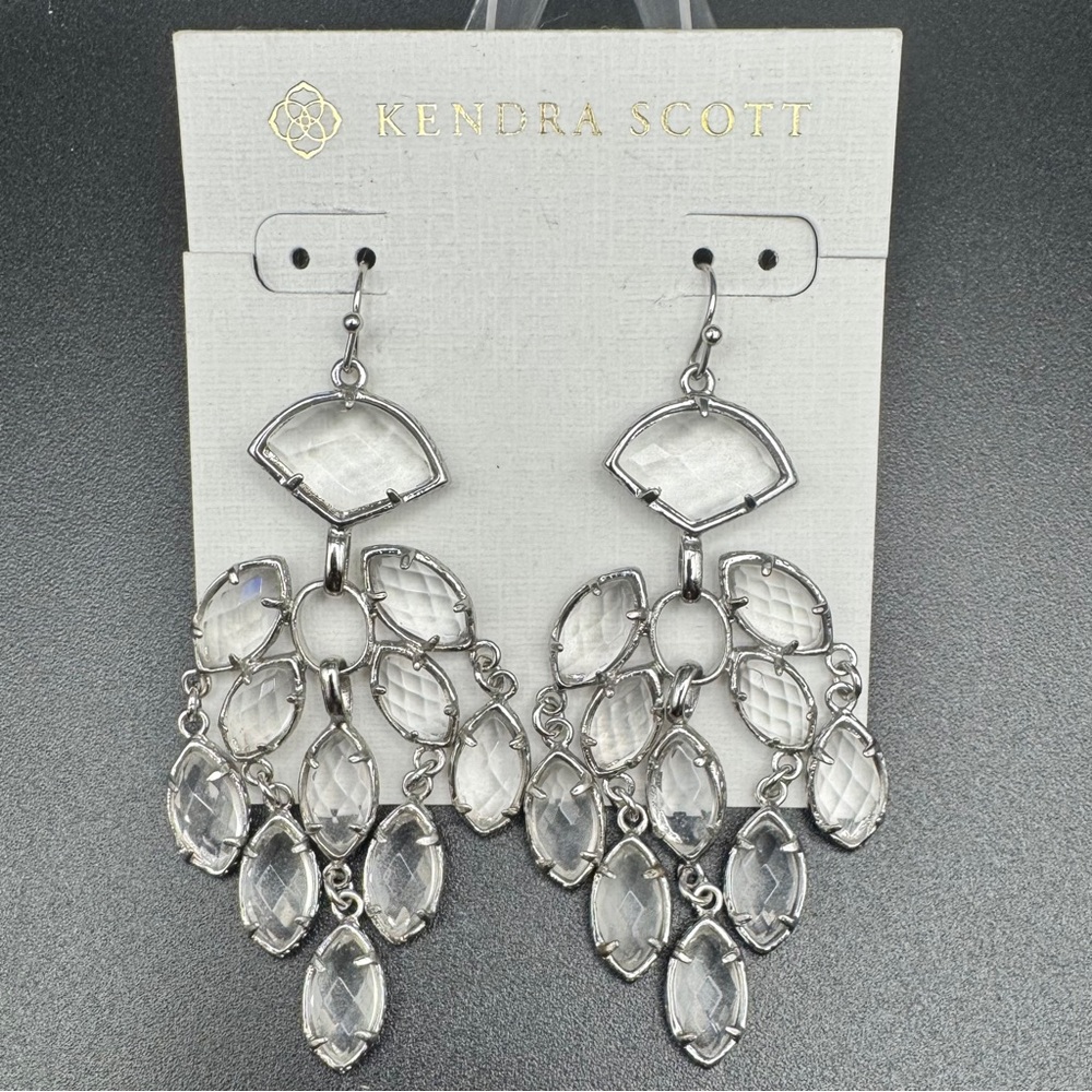 Kendra Scott Gwen Chandelier Silver,Clear,Crystal & Rare/Retired Statement